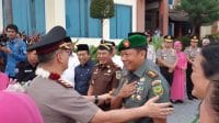 Danrem 042/Gapu Sambut Kedatangan Kapolda Jambi