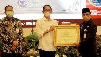 Kota Batam Terima Penghargaan Kota Peduli HAM