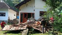 BNPB Catat 300 Lebih Rumah Rusak Akibat Gempa di Jatim
