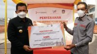 Gubernur Ansar Serahkan Program Kemitraan Bank Riau Kepri