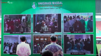 Presiden Tinjau Vaksinasi Massal Bagi Masyarakat dan Penyandang Disabilitas di Stadion Pakansari