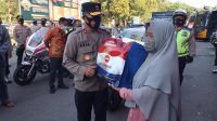 Kapolda Kepri Salurkan Bantuan Sosial PPKM Darurat