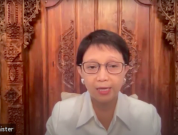 Menlu RI: Pemerintah Arab Saudi Kembali Buka Umrah untuk Jemaah Indonesia