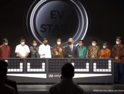 President Jokowi Launches Indonesia’s First Electric Car