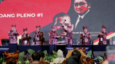 Molen dan Enam Ketua Komwil Ditunjuk Jadi Pimpinan Sidang Rakernas XV APEKSI 2022 di Padang
