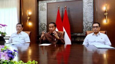 President Jokowi Signs Regulation on Indonesia, Singapore FIR Adjustment