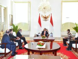 Presiden Jokowi Terima Delegasi Boeing International