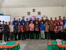 Bersama Rodial Huda, Bupati Hadiri Pelantikan KNPI Kecamatan Bunguran Tengah