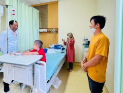 Tiba di Pekanbaru, Presiden  Tinjau RSUD Arifin Achmad