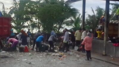 Perlidungan Kesehatan Para Petugas Sampah Mesti Maksimal, DLH Jangan Tutup Mata