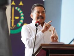 Burhanuddin Minta  Jaksa Jaga Kredibilitas