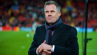 Perporma Liverpool Menurun, Carragher Enggan Salahkan FSG