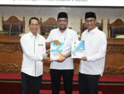 Rapat Paripurna DPRD Kota Batam, Amsakar Paparkan KUA-PPAS Tahun Anggaran 2024