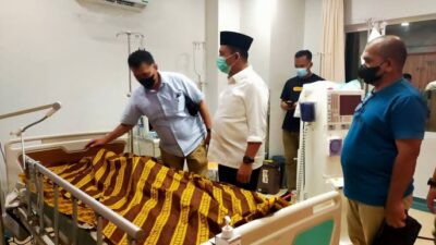 Tumbuh Besar Dari Tangan Ibunya, Wan Siswandi Sukses Jadi  Pemimpin
