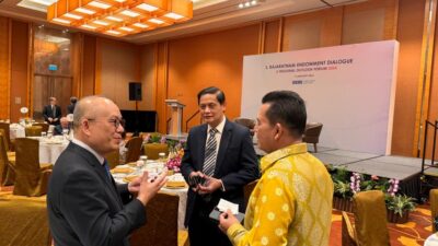 Gubernur Ansar Tawarkan Kerjasama dan Investasi di Forum Regional Outlook S. Rajaratnam