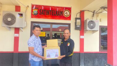 Kelelahan Hadapi Pemilu 2024, KPPS Terima Bingkisan Dari Polres Natuna
