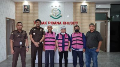 Tim Eksekutor Kajati Kepri dan Kejari Natuna Eksekusi Terpidana Tunjangan Perumahan DPRD Natuna