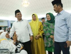Gubernur Kepri Sambut Jamaah Haji Kloter Pertama Debarkasi Batam Tahun 2024