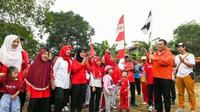 Gubernur Ansar Meriahkan Kegiatan Perlombaan Rakyat Peringatan HUT Ke-79 RI di Kampung Wonosari Tanjungpinang