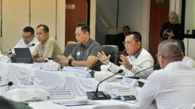 Kunjungi Rempang, Menko AHY Resmikan Rakor Transmigrasi dan Bagikan SHM ke Warga Tanjung Benon