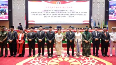 Wagub Kepri Saksikan Pengucapan Sumpah/Janji Anggota DPRD