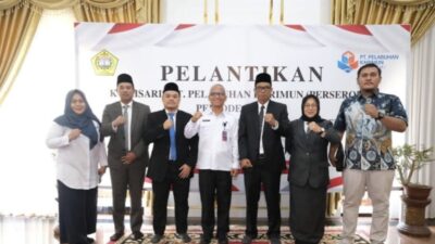 Bupati Lantik Direktur Umum dan Komisaris serta Direktur Operasional PT Pelabuhan Karimun