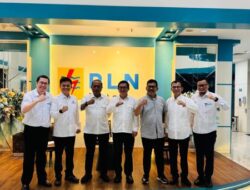 Pisah Sambut Direksi dan Komisaris PT PLN Batam dalam Nuansa Halalbihalal