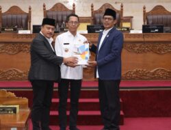 DPRD Kota Batam Gelar Paripurna, Wali Kota Amsakar Sampaikan Revisi Perda Lingkungan Hidup
