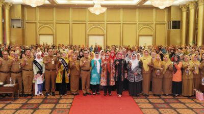 Ketua TP-PKK Batam Erlita Amsakar Buka Pelatihan Koding dan AI untuk Guru PAUD