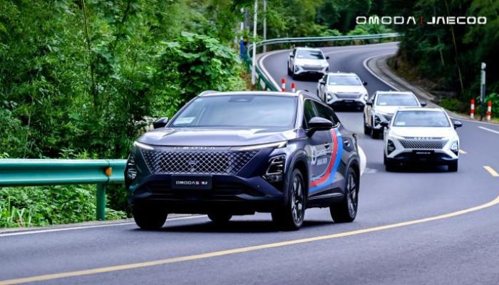 OMODA O5 SHS-H dan JAECOO 5 SHS-H Diluncurkan Global di Tiongkok, Mengandalkan Mesin Hybrid Generasi Kelima