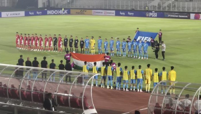 Suasana Laga Timnas U-23 Indonesia vs India, Nama Hokky Caraka Paling Dihari-hari Penonton