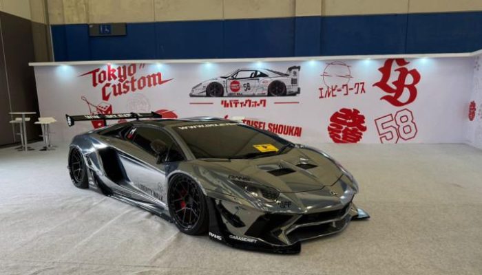 Mitsubishi Lancer CK5 2002 Tampil Menarik dari Kolaborasi ABCA dan Gorfar Hilman