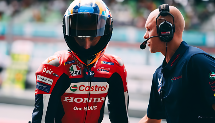 MotoGP Malaysia 2025 – Marini Kecelakaan karena Terlalu Baik Hati ke Lawan