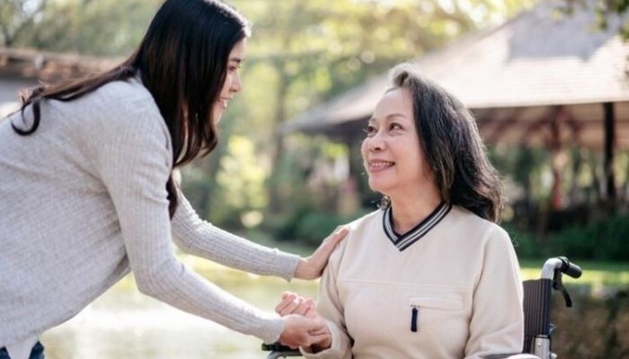 7 Tanda Anda Dibesarkan dengan Baik: Psikologi Ungkap Kaitan dengan Tata Krama