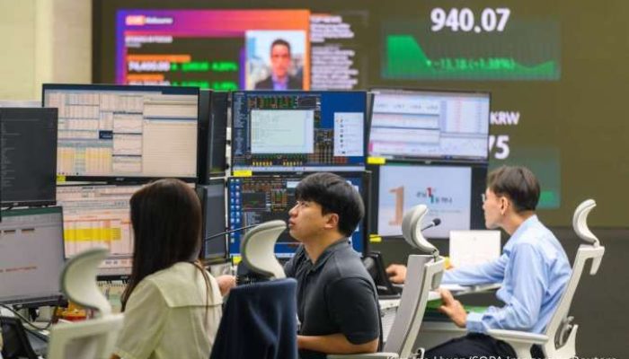 Bursa Asia Beragam Jelang Pertemuan Trump–Xi dan Sinyal The Fed