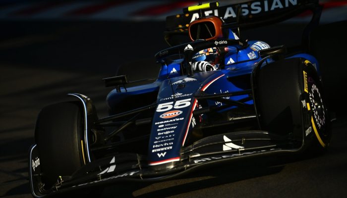 F1 Stands by TV Broadcasts Amid Alonso and Sainz Criticism