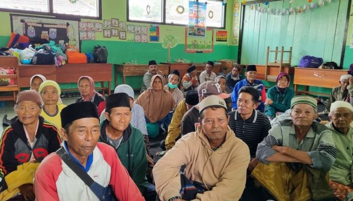 Curahan Hati Warga Supiturang Pasca Erupsi Semeru: Rumah Hancur, Kambing Mati