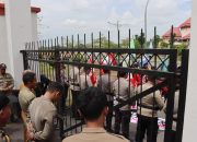 Sekda Bintan Berdialog Menerima Aspirasi