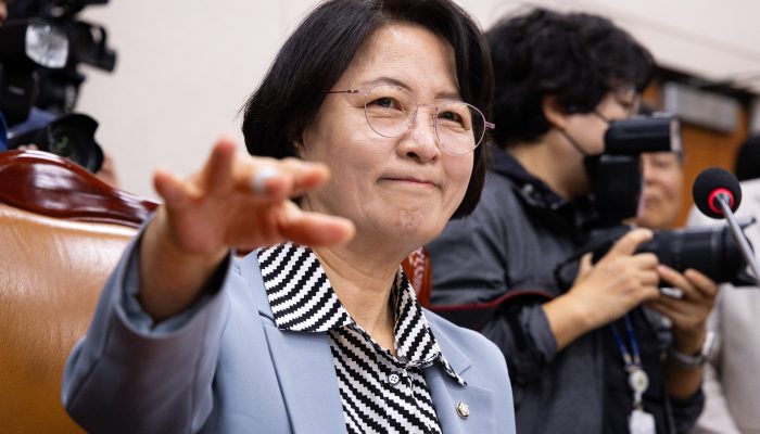 Choo Mi-ae Upholds Insurrection Trial Legality