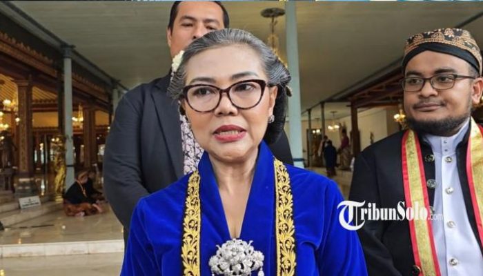 Dua Tahta, Satu Sapa: Momen Canggung Raja Solo dan GKR Panembahan