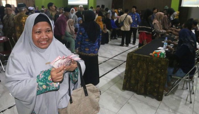 BSU Rp300 Ribu: Siapa Dapat, Kapan Cair?