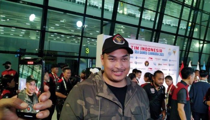 Niena: Dari Lamaran Kabah ke Isu Perselingkuhan Suami