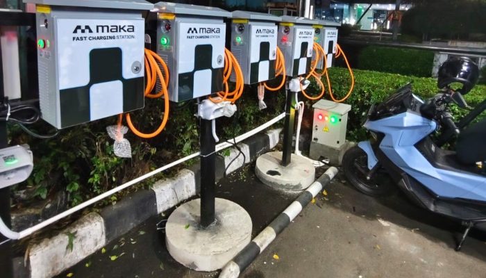 Motor Cepat Masjid: Maka Motors Mudah Ditemukan, Isi Daya Kilat