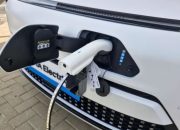 Tips Aman Mobil Listrik Libur Nataru