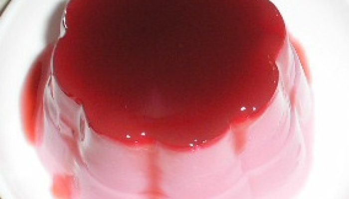 Puding Tiramisu: Manis, Lembut, dan Mudah Dibuat