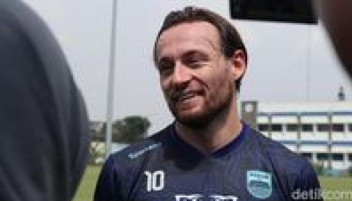 Bojan: Persib vs PSM, Duel Sengit Menanti