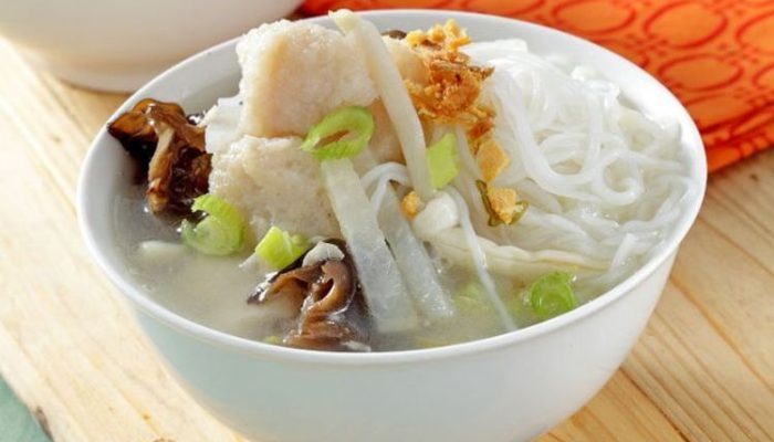 Resep tekwan Palembang, bakso ikan lembut dengan kuah hangat kaldu udang