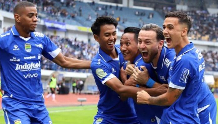 Persib Juara Paruh Musim: Beckham Ungkap Kunci Kemenangan Dramatis atas Persija