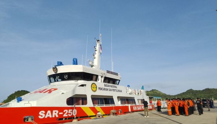 Sinyal ponsel pelatih Valencia terdeteksi pindah-pindah di perairan Labuan Bajo, hasil nihil