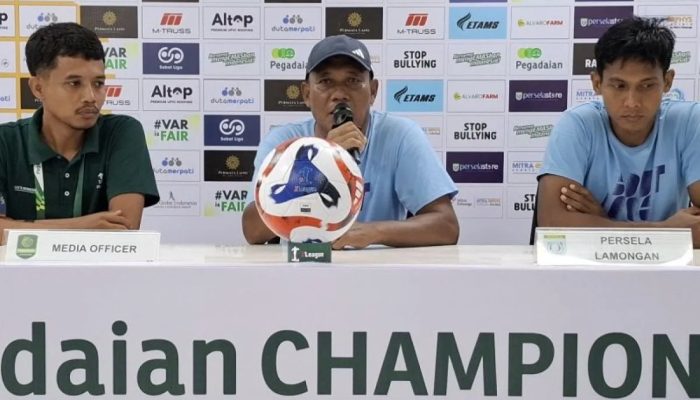 Debut Bima Sakti, Persela bidik kemenangan atas Persiba